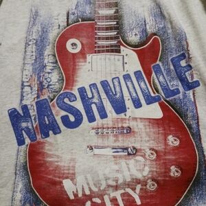 Nashville Graphic T-Shirt - Red and Blue
